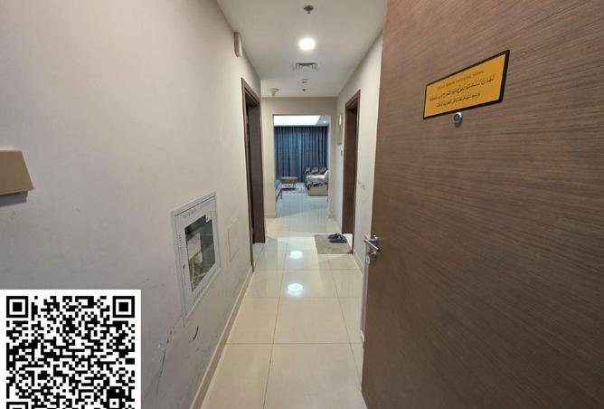 73111725 - Property Image 2