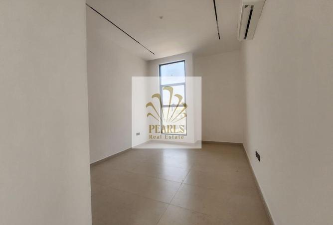 131581803 - Property Image 3