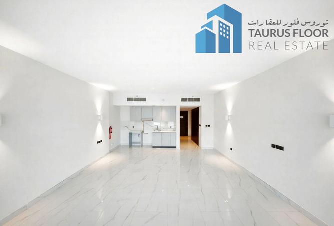 82373677 - Property Image 2