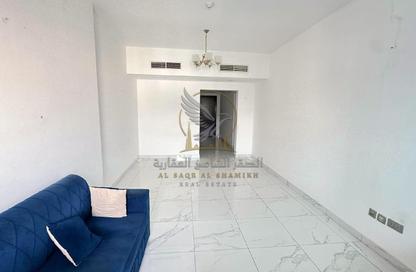 Apartment - 2 - 3 for rent in Al Majaz 1 - Al Majaz - Sharjah