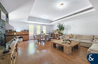 Villa - 3 Bedrooms - 3 Bathrooms for rent in Springs 6 - The Springs - Dubai