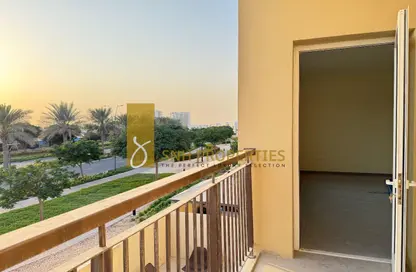 شقة - 2 غرف نوم - 2 حمامات للايجار في أوربانـا ستاكد هاوس بلوك 45 - اعمار الجنوبية - دبي الجنوب (مركز دبي العالمي) - دبي