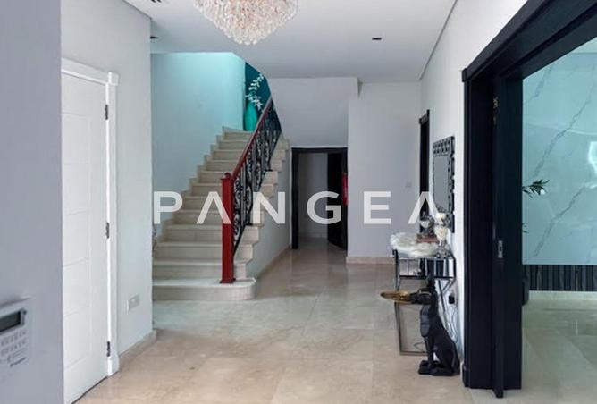 67450219 - Property Image 3