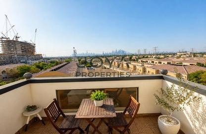 Apartment - 1 - 1 for sale in Plazzo Residence - District 2 - Jumeirah Village Triangle - Dubai