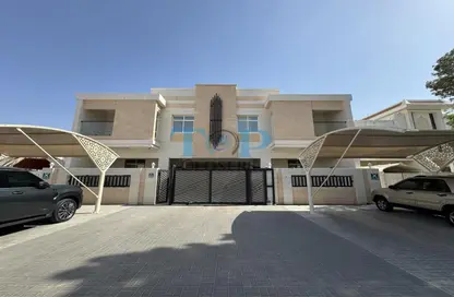 فيلا - 4 غرف نوم - 7 حمامات للايجار في المرايجب - الجيمي - العين