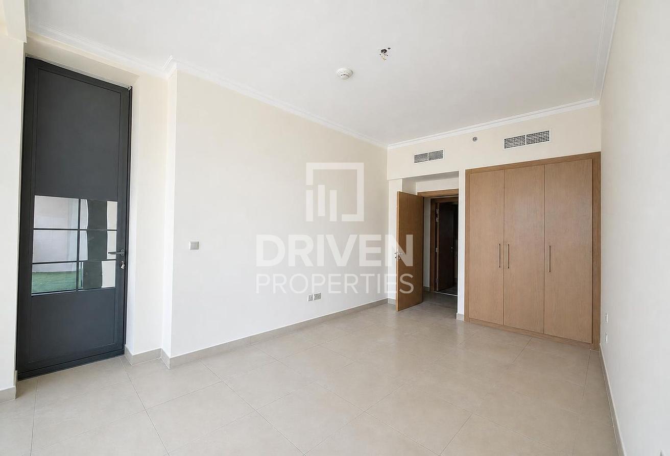 Burj Khalifa View | Spacious Layout | Vacant photo 20