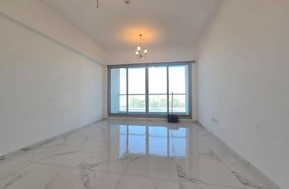 Apartment - 2 Bedrooms - 4 Bathrooms for rent in 5th Avenue - Al Furjan - Dubai