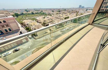 شقة - 2 - 4 للايجار في يونايتد سكوير - الخالدية - أبوظبي