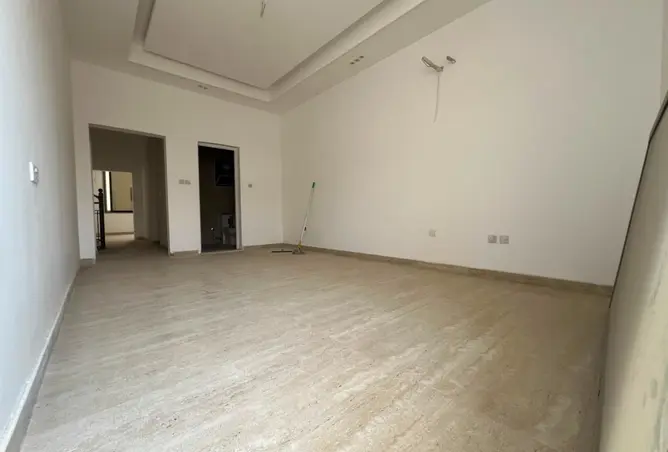 157813039 - Property Image 2