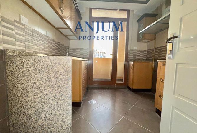 16211843 - Property Image 3