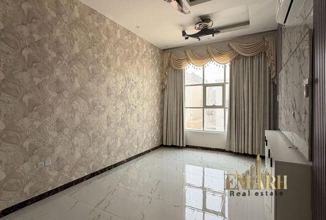 124296304 - Property Image 3