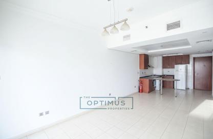 Apartment - 1 - 2 for rent in Lake View Tower - JLT Cluster B - Jumeirah Lake Towers - Dubai Apartment - 1 - 2 for rent in Lake View Tower - JLT Cluster B - Jumeirah Lake Towers - Dubai