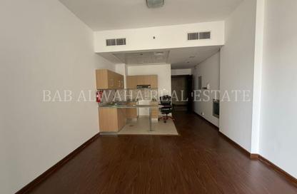 Apartment - Studio - 1 for sale in Binghatti Views - Dubai Silicon Oasis - Dubai