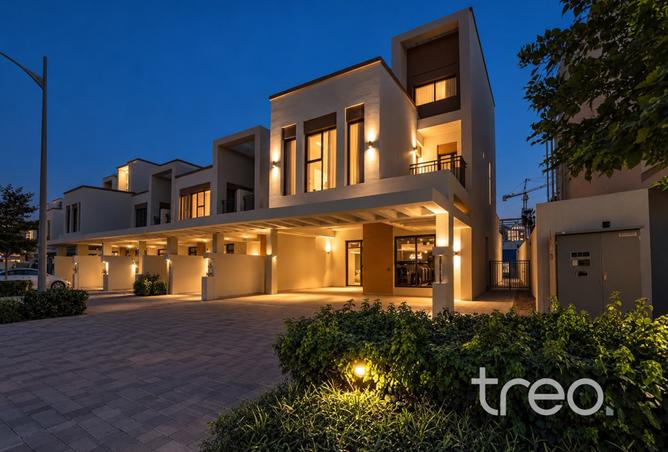5-bed townhouse