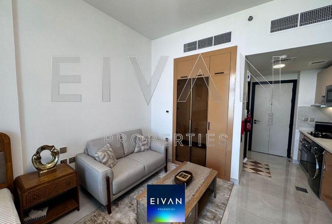 81954191 - Property Image 3