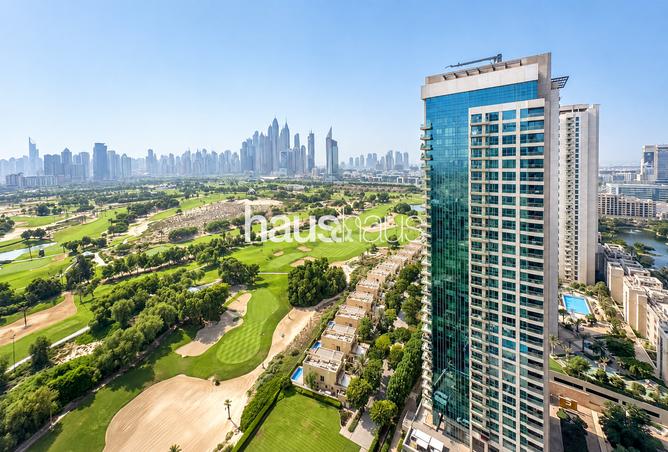 مجدد بالكامل | إطلالات على ملعب الجولف | شاغر الآن