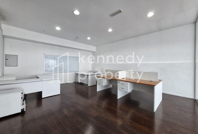 98273046 - Property Image 2