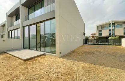 Villa - 3 Bedrooms - 5 Bathrooms for sale in Nad Al Sheba Gardens Phase 2 - Nad Al Sheba 1 - Nad Al Sheba - Dubai