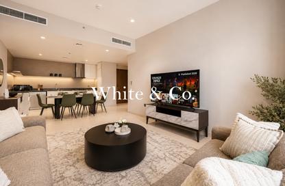 Apartment - 2 Bedrooms - 2 Bathrooms for sale in No.9 - Dubai Marina - Dubai