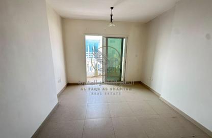 Apartment - 2 - 3 for rent in Al Majaz 1 - Al Majaz - Sharjah Apartment - 2 - 3 for rent in Al Majaz 1 - Al Majaz - Sharjah