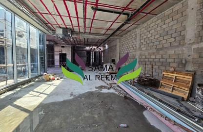 Villa - Studio - 2 for rent in Jumeirah 1 Villas - Jumeirah 1 - Jumeirah - Dubai