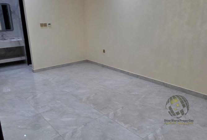 72726392 - صورة العقار 3