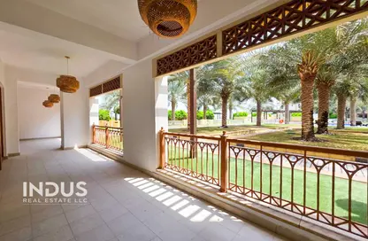 Apartment - 2 Bedrooms - 3 Bathrooms for rent in Marina Residences 4 - Marina Residences - Palm Jumeirah - Dubai