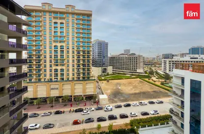 شقة - 2 غرف نوم - 2 حمامات للايجار في ماركيز جاليريا - ارجان - دبي