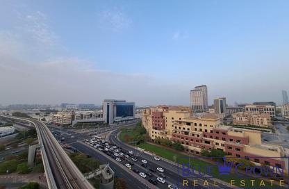 Apartment - 2 Bedrooms - 3 Bathrooms for rent in Emerald Oud Metha - Oud Metha - Bur Dubai - Dubai