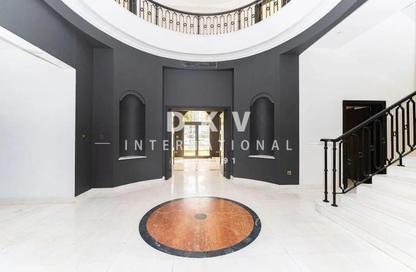 Villa - 6 Bedrooms - 6 Bathrooms for rent in Signature Villas Frond A - Signature Villas - Palm Jumeirah - Dubai