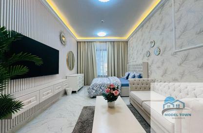 Apartment - Studio - 1 for rent in Oasis 1 - Oasis Residences - Masdar City - Abu Dhabi Apartment - Studio - 1 for rent in Oasis 1 - Oasis Residences - Masdar City - Abu Dhabi