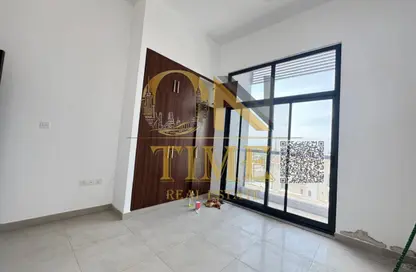Apartment - 2 Bedrooms - 2 Bathrooms for rent in Al Rumailah building - Al Rumailah 2 - Al Rumaila - Ajman