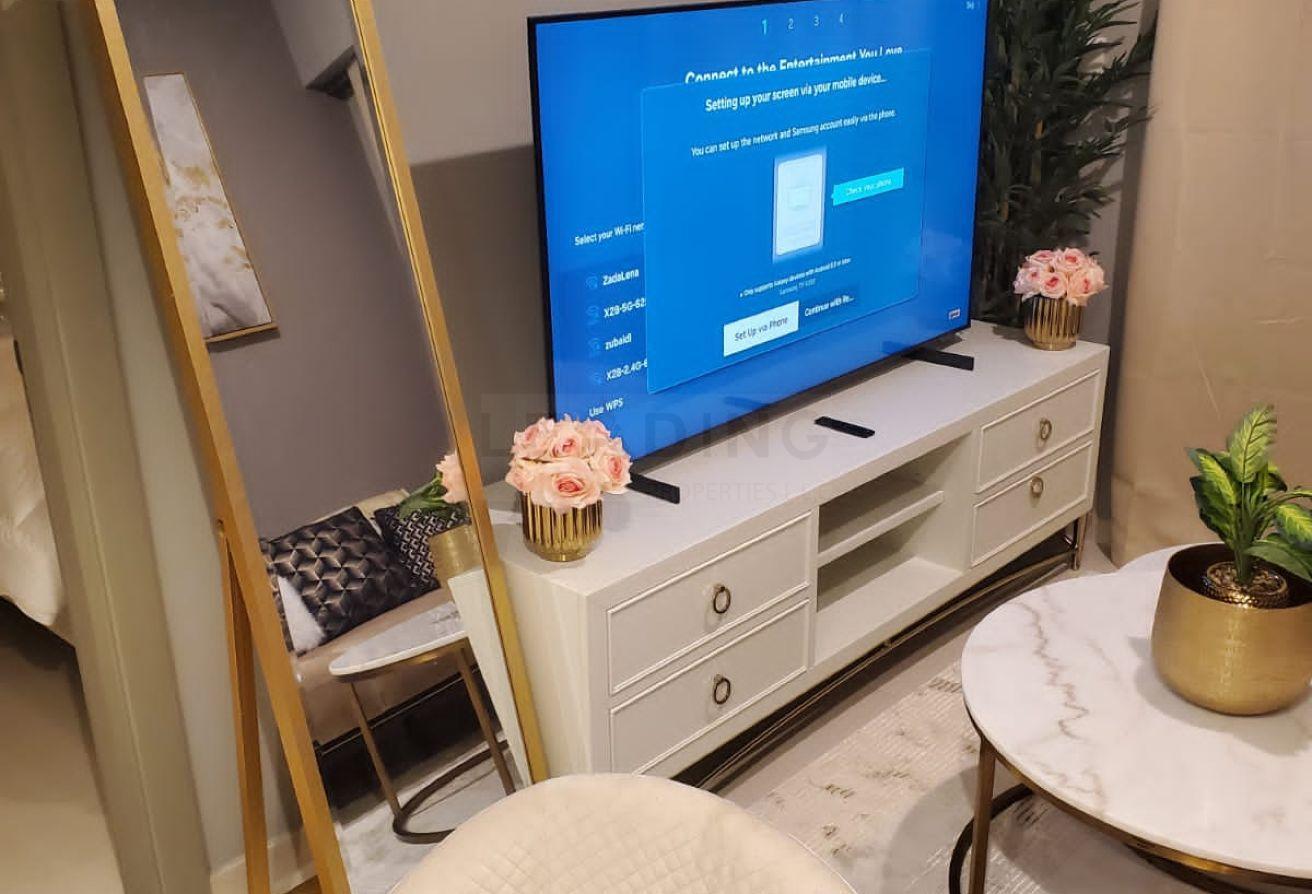 Near Metro | Fully Furnished | Brand New photo 5