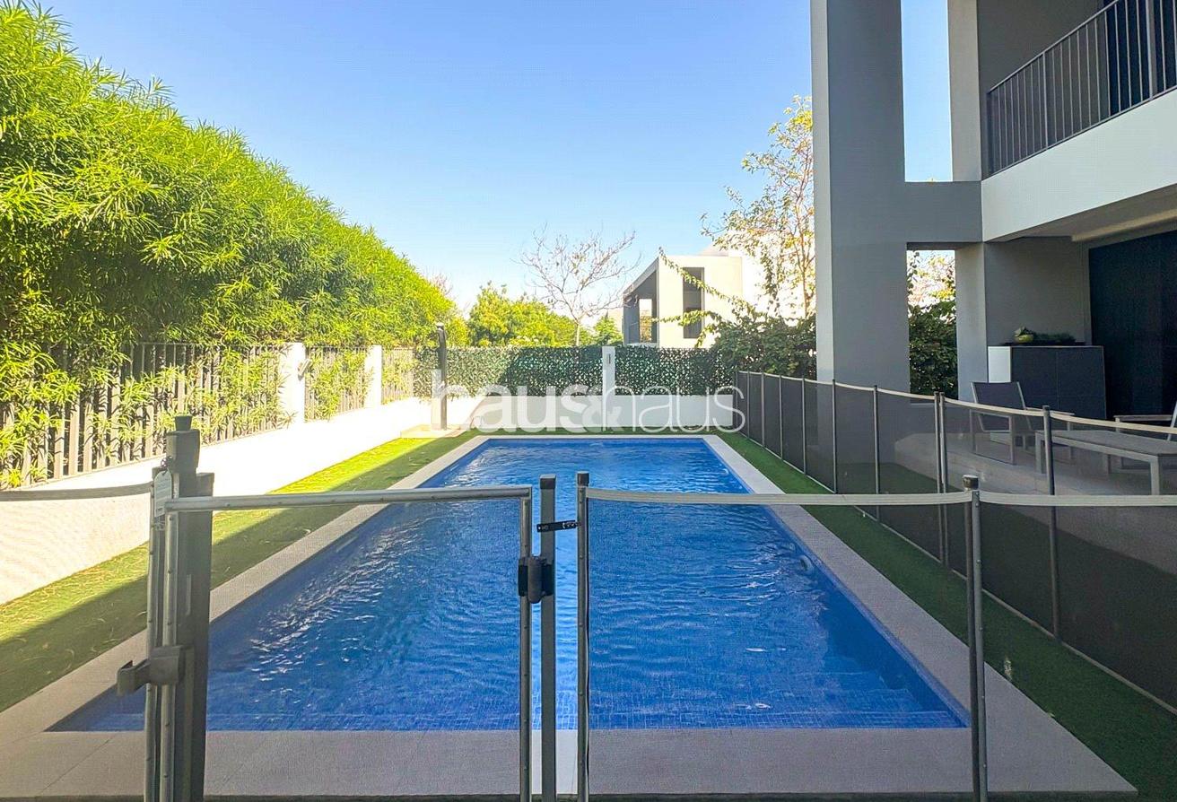 Large Layout | Pool | Greenbelt Backing photo 13