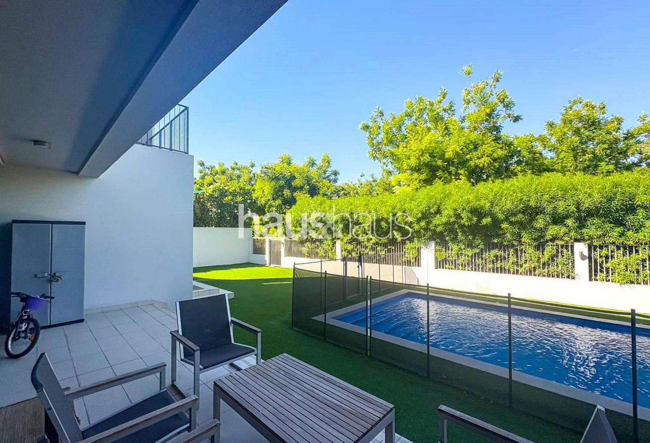 Large Layout | Pool | Greenbelt Backing photo 16