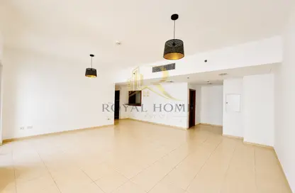 Apartment - 3 Bedrooms - 4 Bathrooms for rent in Shams 2 - Shams - Jumeirah Beach Residence - Dubai