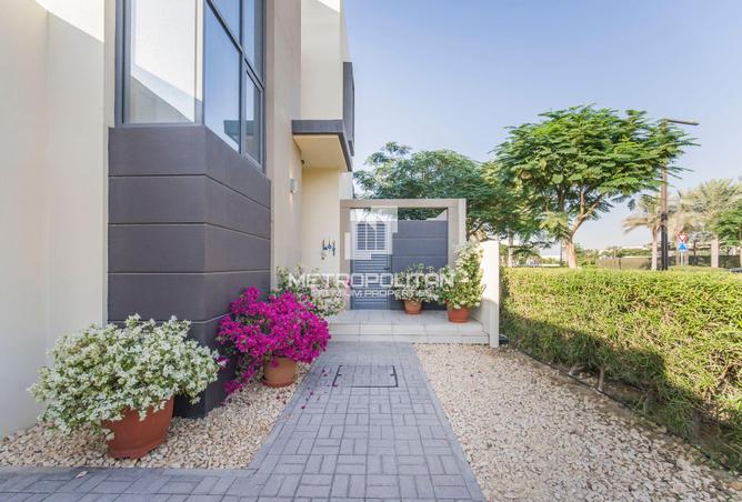 65180674 - Property Main Image