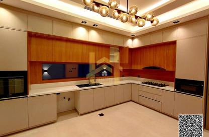 Villa - 5 Bedrooms - 7 Bathrooms for sale in Al Yasmeen 1 - Al Yasmeen - Ajman