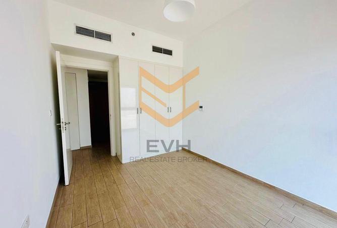 71093500 - صورة العقار 2