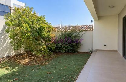 Townhouse - 4 - 5 for rent in Coursetia - Damac Hills 2 - Dubai Townhouse - 4 - 5 for rent in Coursetia - Damac Hills 2 - Dubai