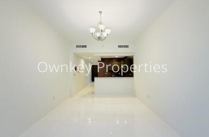 Apartment - Studio - 1 Bathroom for rent in The Bricks - Al Mankhool - Bur Dubai - Dubai