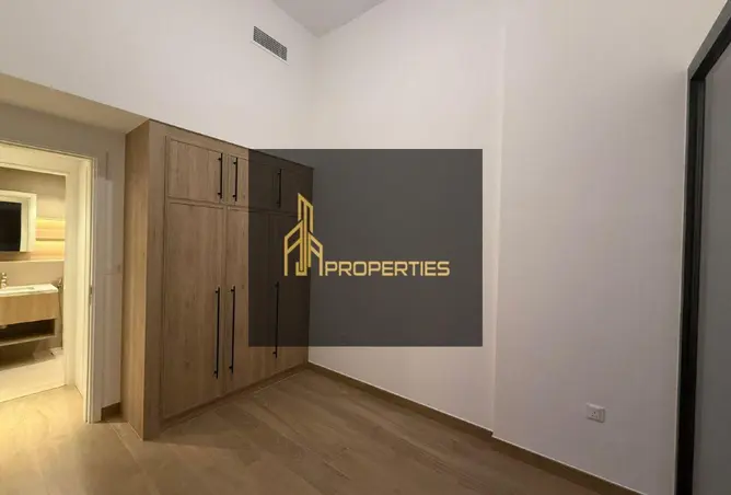151909408 - Property Image 2