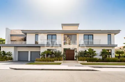 Villa - 6 Bedrooms - 7+ Bathrooms for sale in Signature Villas Frond P - Signature Villas - Palm Jumeirah - Dubai