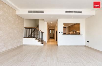 Townhouse - 4 - 3 for rent in Portofino - Damac Lagoons - Dubai