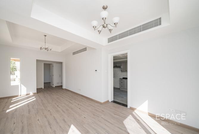 16003857 - صورة العقار 3