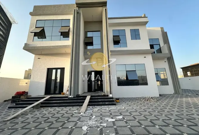 111848443 - Property Image 2