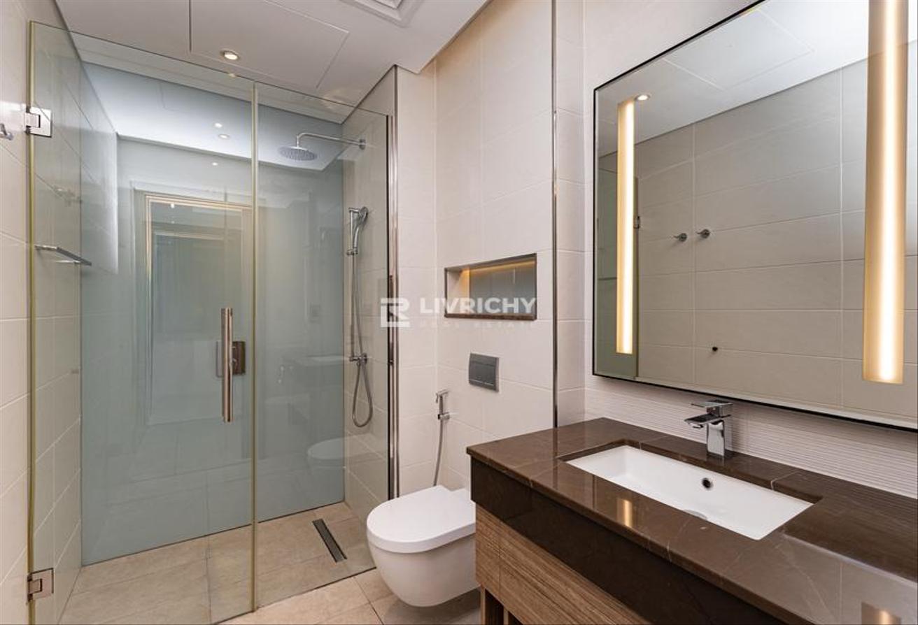 VACANT | FURNISHED | BRIGHT N SPACIOUS photo 9