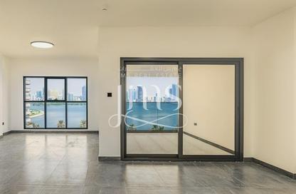 Apartment - 3 Bedrooms - 4 Bathrooms for rent in Riviera Tower - Al Majaz 3 - Al Majaz - Sharjah