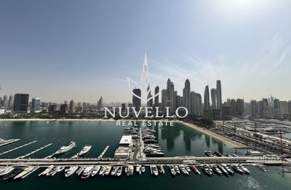 شقة - 2 غرف نوم - 2 حمامات للايجار في برج Marina Vista 2 - مارينا فيستا - إعمار بيتشفرونت - دبي هاربور - دبي