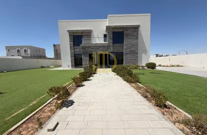 Villa - 5 Bedrooms - 7 Bathrooms for rent in Al Aweer 1 - Al Aweer - Dubai